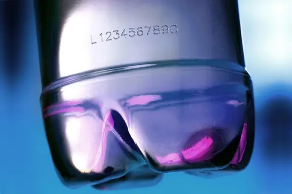 Imagem aplicações laser garrafas PET